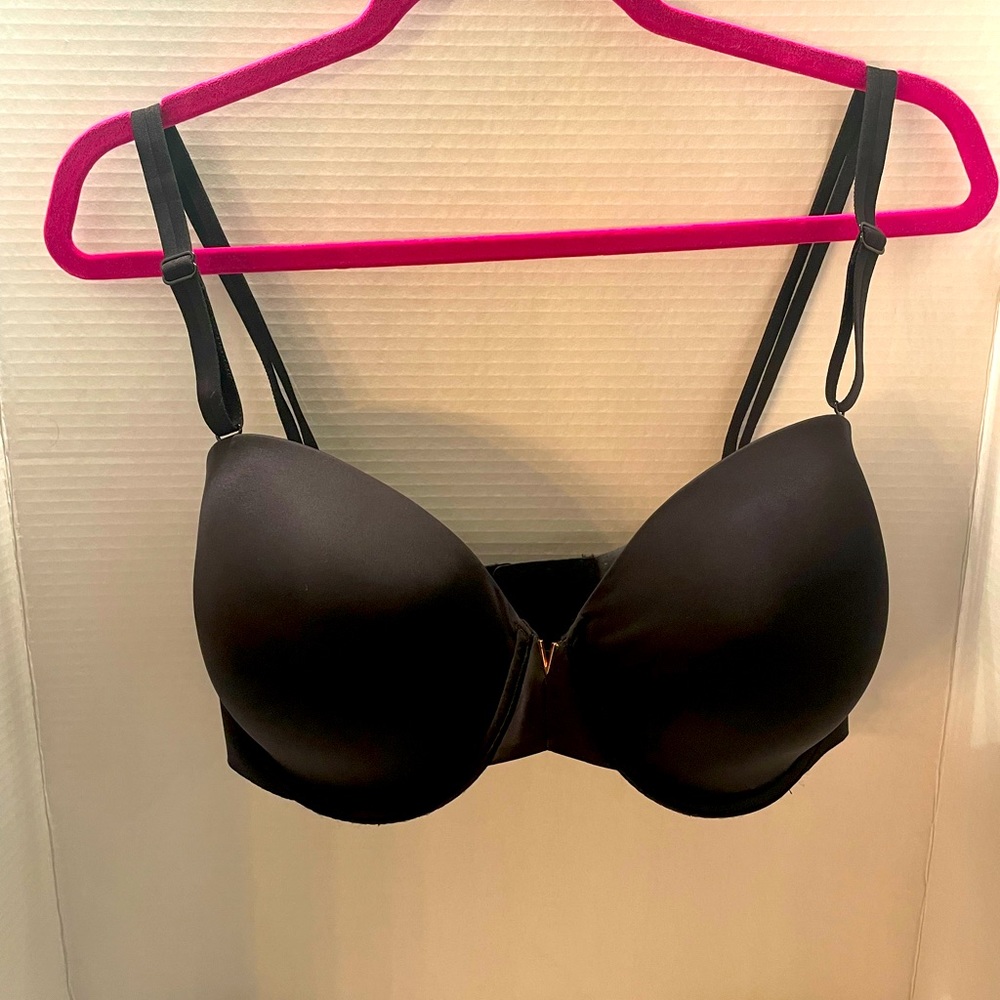Victoria’s Secret Multi-way bra size 36DDD